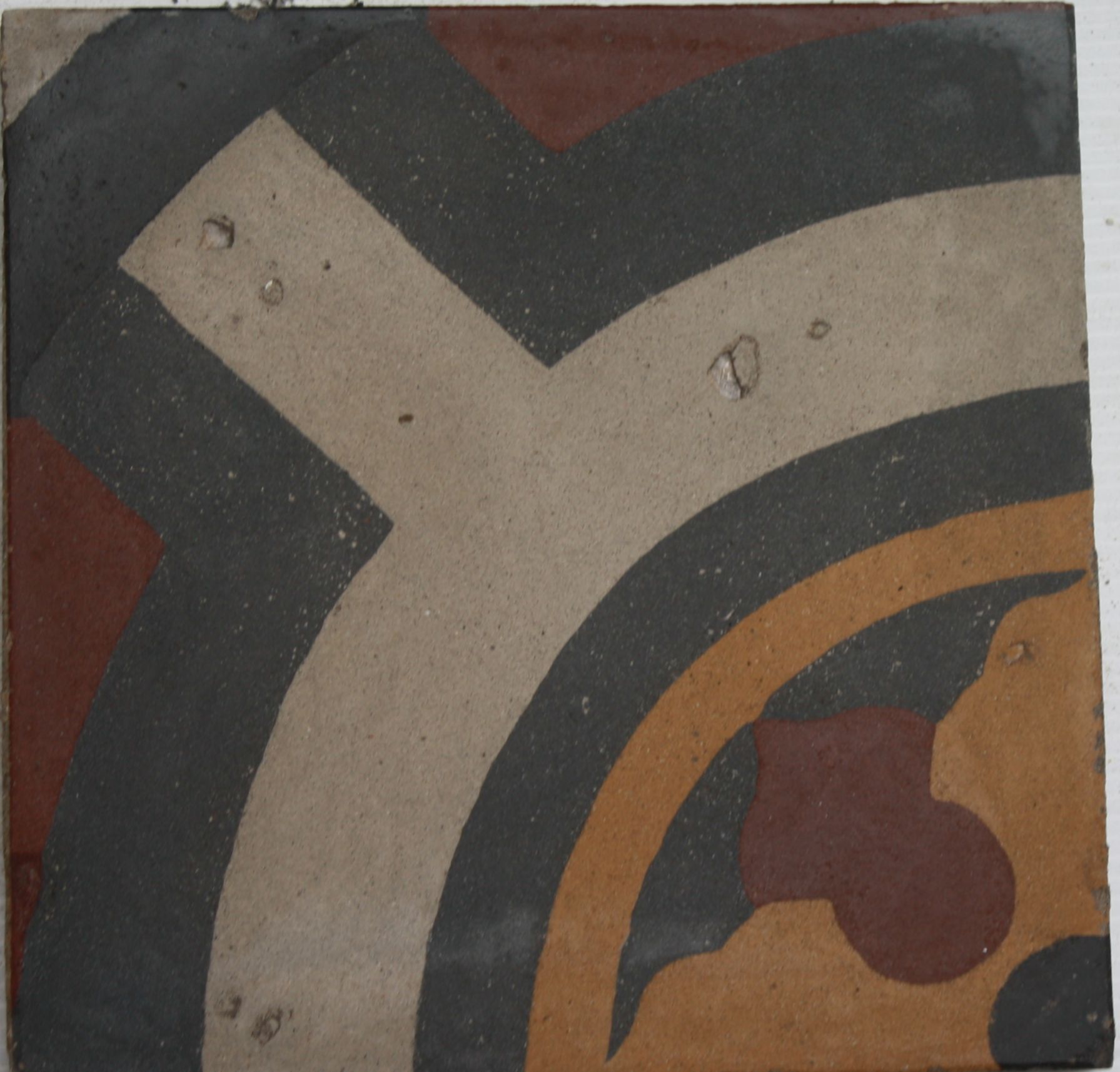 cementina di recupero decorata C 78